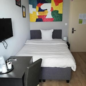 Single Room Lake View